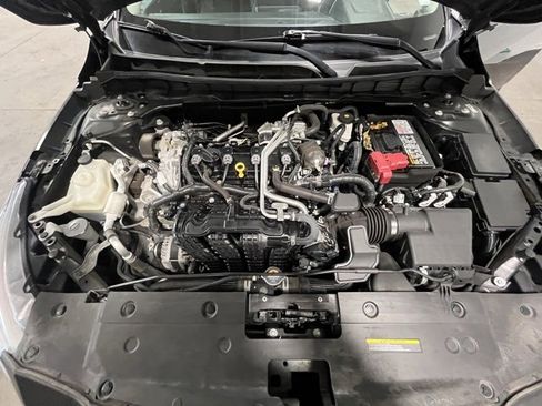 Used 2022 Nissan Altima 2.5 SR image 27