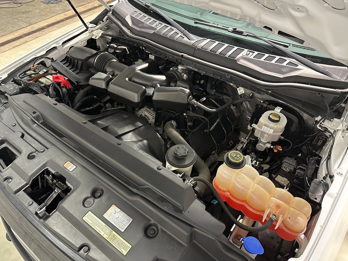 Used 2018 Ford F250 XL RWD image 4