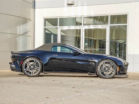 New 2026 Aston Martin V8 Vantage Roadster image 7