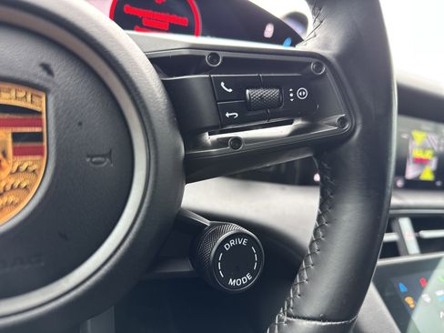 Used 2022 Porsche Taycan RWD image 23