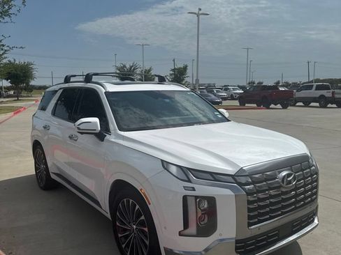 Used 2023 Hyundai Palisade Calligraphy AWD/4WD image 8