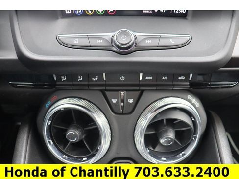 Used 2021 Chevrolet Camaro LT w/ RS Package image 16