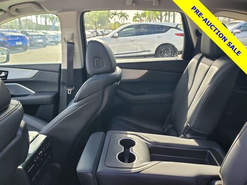 Certified 2024 Acura MDX FWD image 12