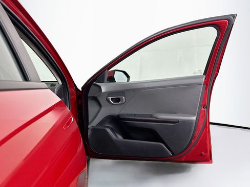 Used 2025 Kia K4 FWD image 31