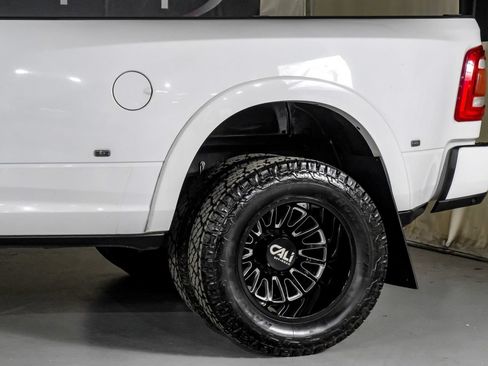Used 2020 RAM 3500 Laramie AWD/4WD image 14