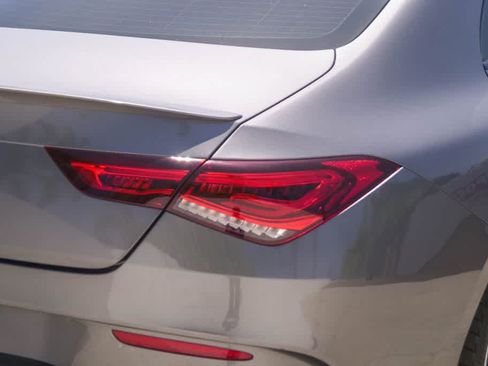 Used 2023 Mercedes-Benz CLA 250 image 10