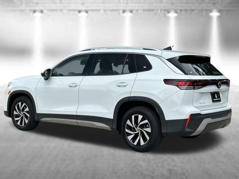 Certified 2026 Volkswagen Tiguan S FWD image 3