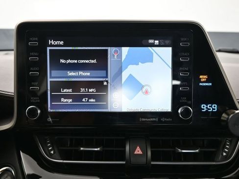 Used 2019 Toyota C-HR Limited FWD image 31