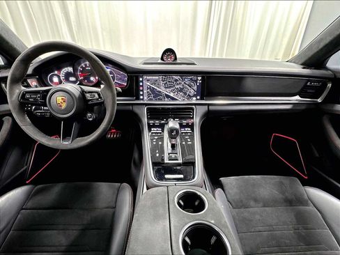 Used 2022 Porsche Panamera GTS AWD/4WD image 16