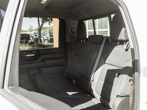 Used 2023 Chevrolet Silverado 3500 LT w/ Convenience Package image 24