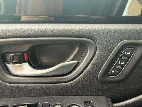 Certified 2025 Honda Pilot EX-L image 14