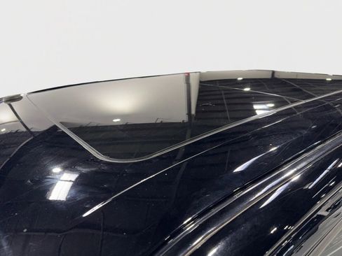 Used 2017 Ford F150 Raptor w/ Equipment Group 802A Luxury image 17