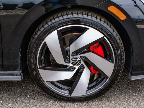 Used 2024 Volkswagen GTI S image 7