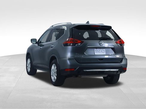 Used 2020 Nissan Rogue S w/ Special Edition Package FWD image 10