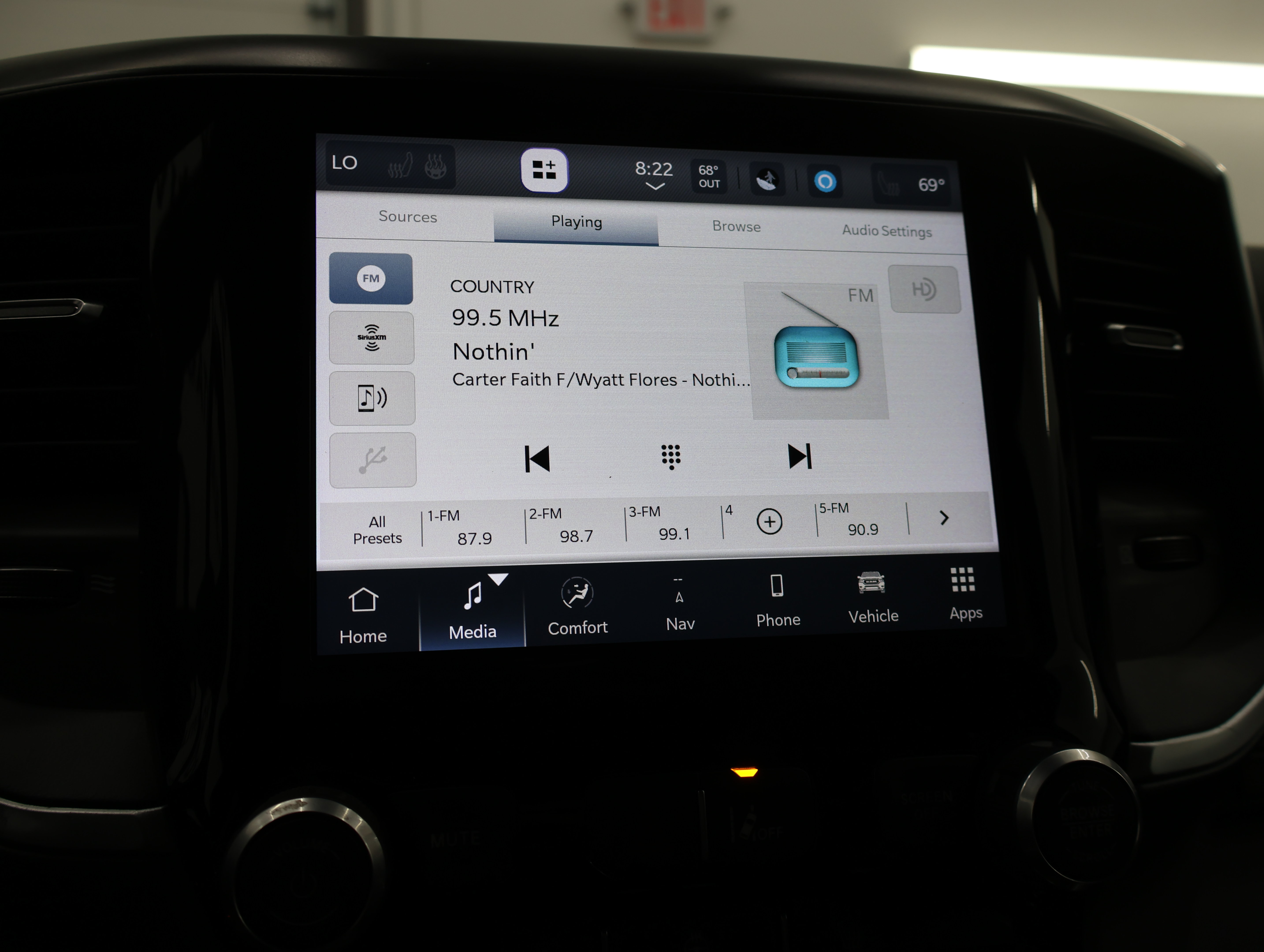Used 2023 RAM 1500 Big Horn AWD/4WD image 47