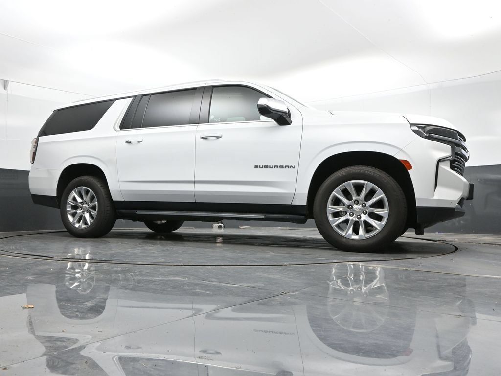 Used 2023 Chevrolet Suburban Premier AWD/4WD image 45