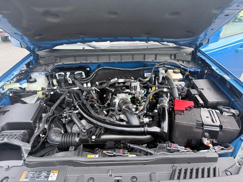 Used 2022 Ford Bronco Outer Banks image 9