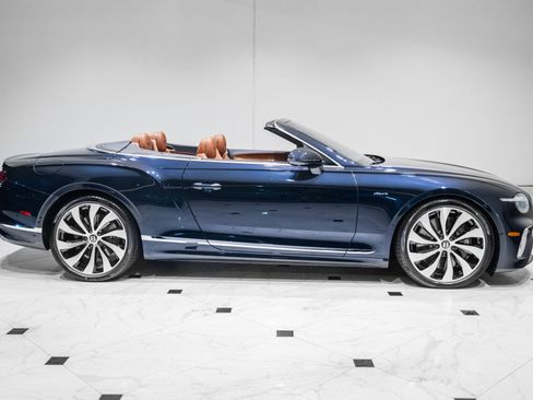 New 2026 Bentley Continental GTC AWD/4WD image 5