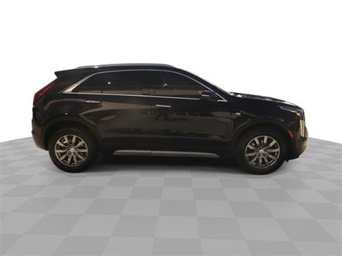 Used 2021 Cadillac XT4 Premium Luxury w/ Driver Awareness Package image 16