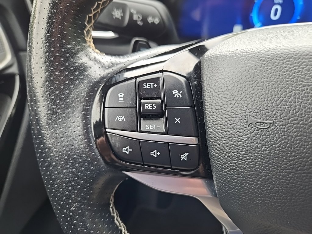 Used 2022 Ford Explorer ST w/ Equipment Group 401A AWD/4WD image 18
