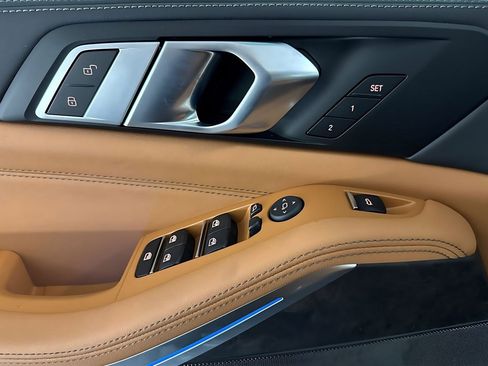 Used 2026 BMW X5 xDrive50e w/ M Sport Package image 14