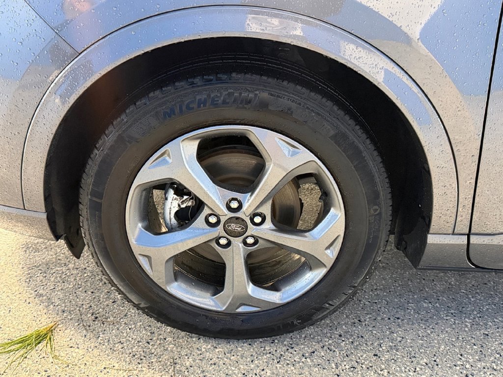 Used 2024 Ford Escape ST-Line w/ Tech Pack #1 FWD image 20