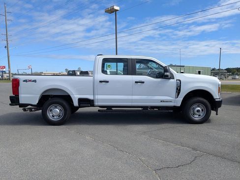 Used 2026 Ford F250 XL AWD/4WD image 3