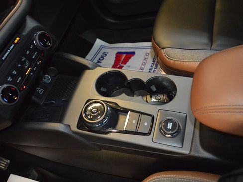 Used 2024 Ford Bronco Sport Outer Banks w/ Tech Package image 20