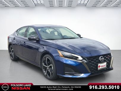 Used 2023 Nissan Altima 2.5 SR w/ SR Premium Package