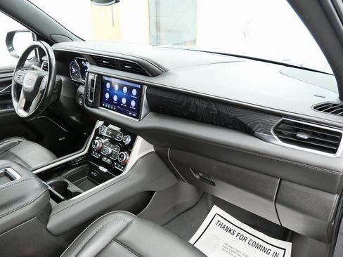 Used 2021 GMC Yukon Denali image 16