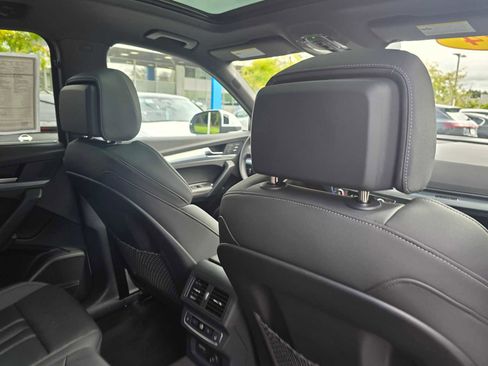 Used 2024 Audi Q5 2.0T Prestige image 15