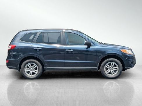 Used 2010 Hyundai Santa Fe GLS image 4