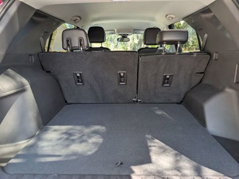 Used 2019 Chevrolet Equinox Premier image 22