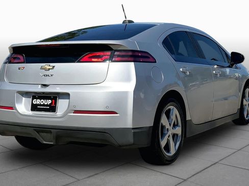 Used 2015 Chevrolet Volt w/ Enhanced Safety Package 1 FWD image 13