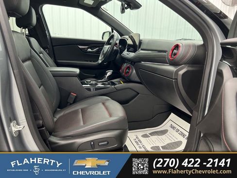 Used 2024 Chevrolet Blazer RS w/ Enhanced Convenience Package FWD image 15