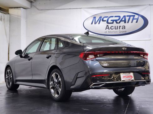 Used 2021 Kia K5 EX image 9