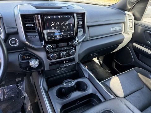 Used 2024 RAM 1500 Laramie image 19
