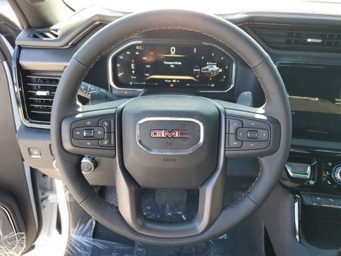 New 2026 GMC Sierra 1500 AT4 w/ AT4 Premium Package AWD/4WD image 22