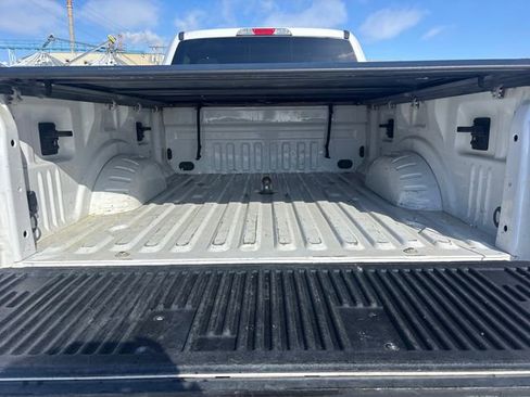 Used 2018 Ford F250 XLT image 38