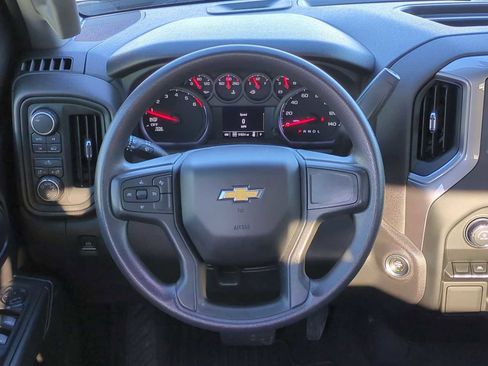 Used 2022 Chevrolet Silverado 1500 Custom image 11
