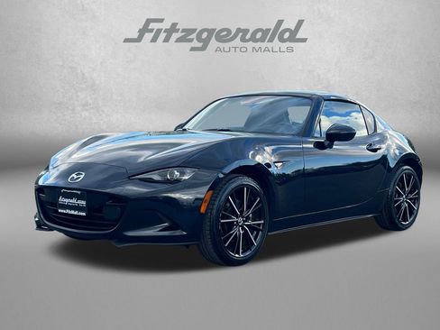 Used 2025 MAZDA MX-5 Miata RF Grand Touring RWD image 2