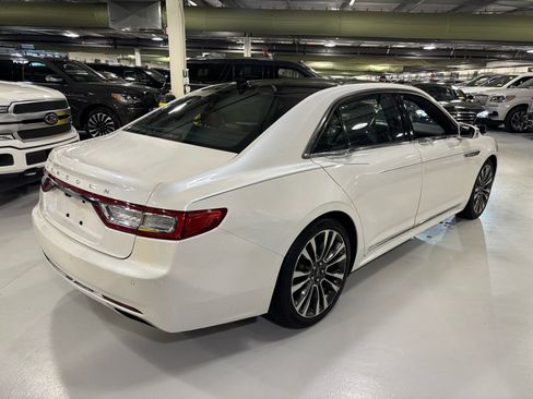 Used 2018 Lincoln Continental Reserve w/ Continental Climate Package image 4