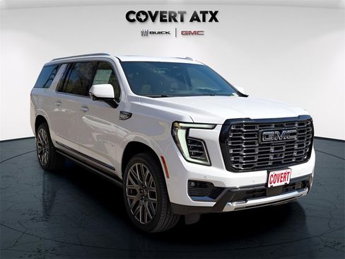 New 2026 GMC Yukon XL Denali Ultimate w/ LPO, Illumination Package image 7