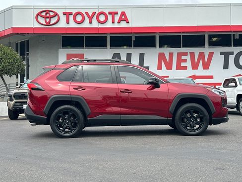 Used 2020 Toyota RAV4 TRD Off-Road w/ TRD Off-Road Weather Package AWD/4WD image 6