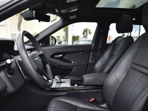 Used 2024 Land Rover Range Rover Evoque S AWD/4WD image 19