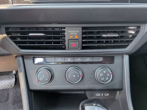 Used 2024 Volkswagen Jetta S FWD image 17
