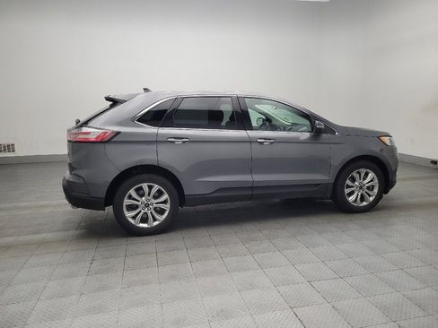 Used 2024 Ford Edge Titanium image 10