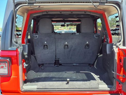 Used 2020 Jeep Wrangler Unlimited Sport S image 19