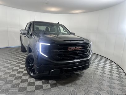 Used 2023 GMC Sierra 1500 Pro w/ Graphite Edition