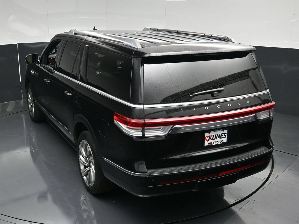 Used 2022 Lincoln Navigator L Reserve AWD/4WD image 59